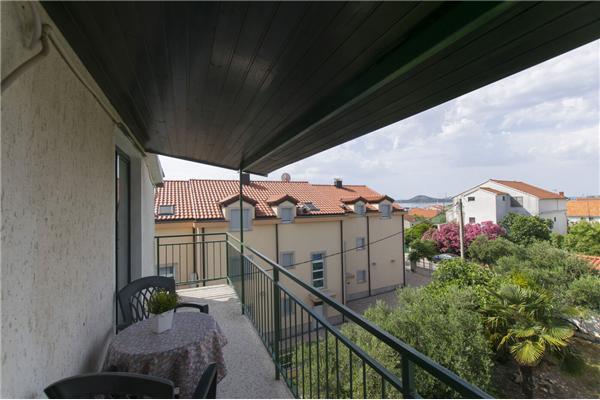 Apartment A3, for 5 persons