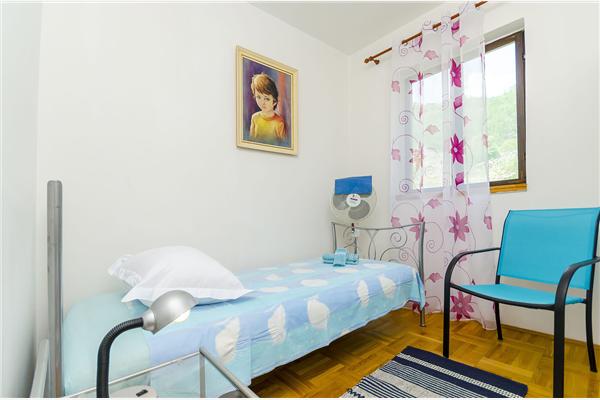 House K1, for 5 persons