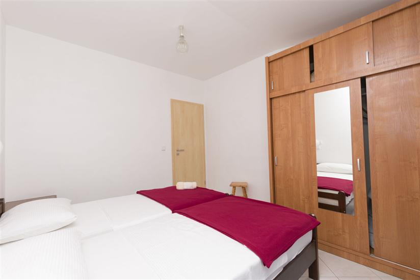 Apartment A2, for 4 persons