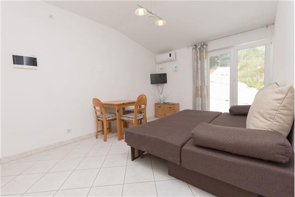 Apartment A2, for 4 persons