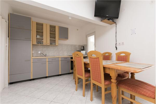 Apartment A3, for 6 persons