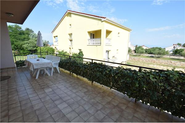 Apartment A5, for 3 persons