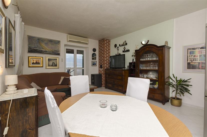 Apartment A1, for 4 persons