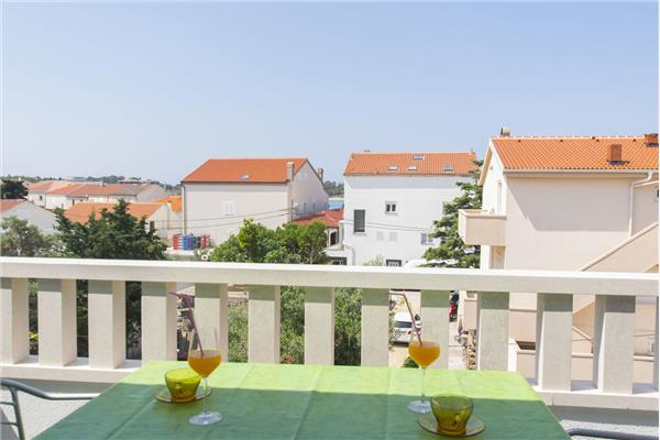 Apartment A4, for 4 persons