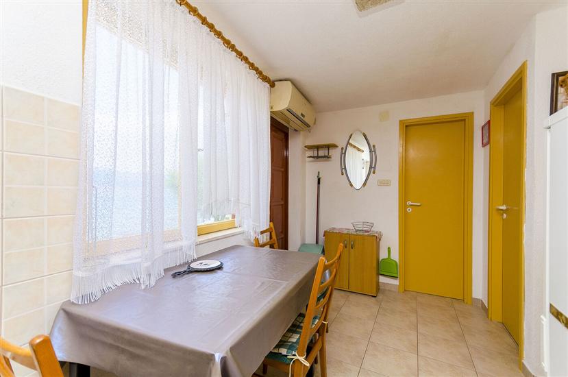 Apartment A1, for 2 persons