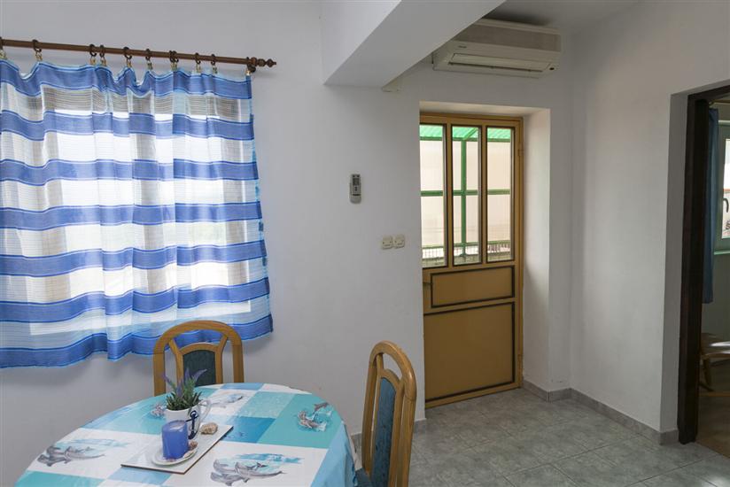 Apartment A1, for 4 persons