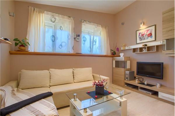 House K1, for 5 persons