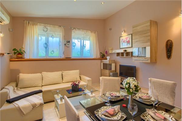 House K1, for 5 persons