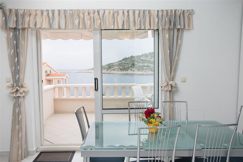 Apartment A1, for 4 persons