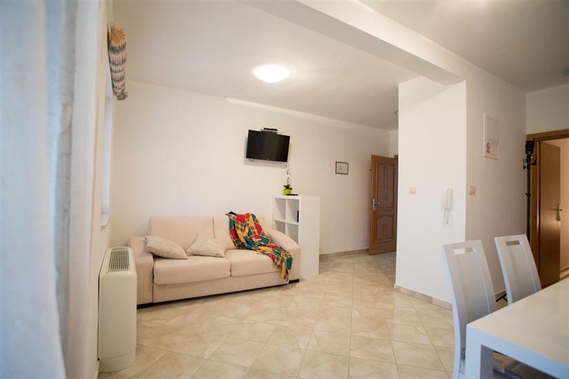 Apartment A2, for 4 persons