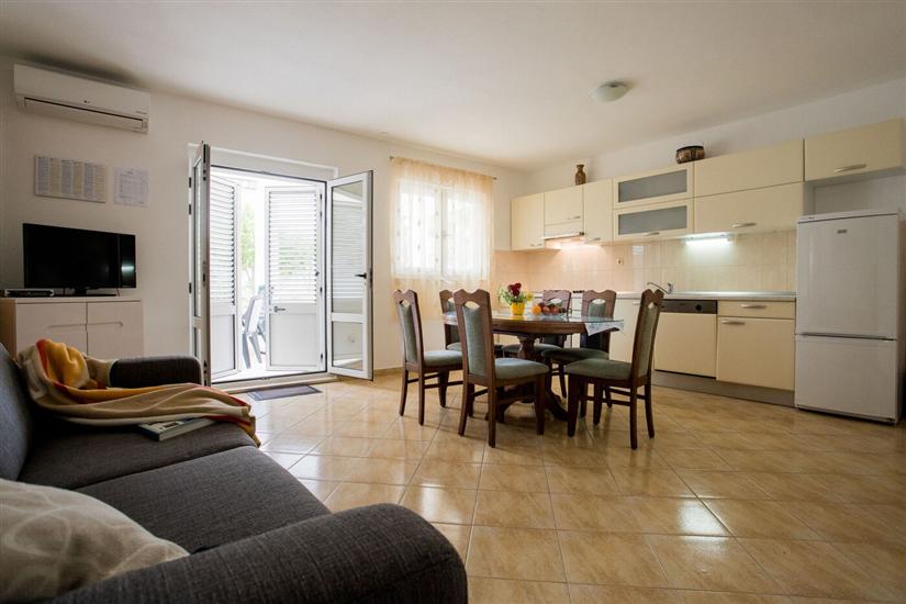 Apartment A3, for 4 persons