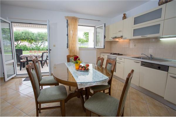 Apartment A3, for 4 persons