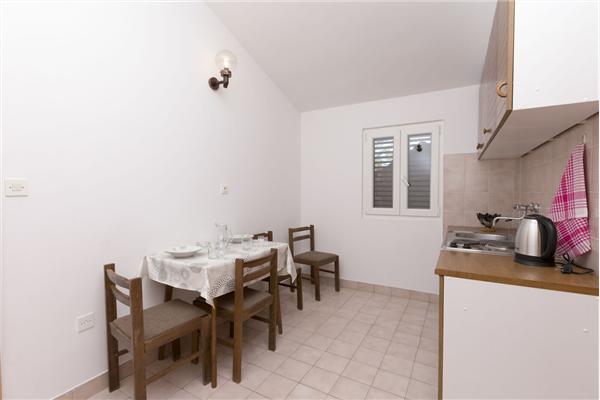 Apartment A1, for 3 persons