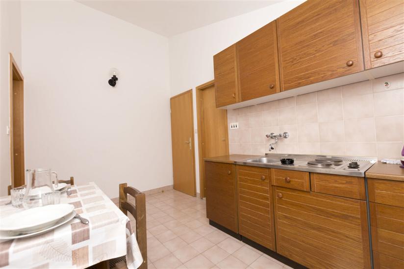 Apartment A2, for 3 persons