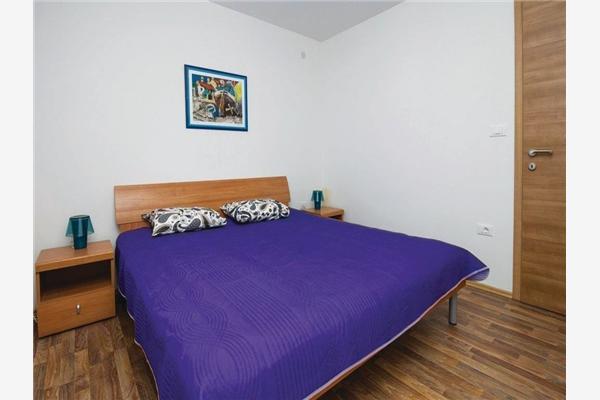 Apartment A1, for 8 persons