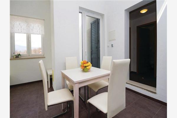 Apartment A1, for 8 persons