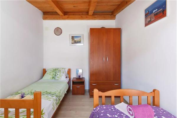Apartment A1, for 4 persons