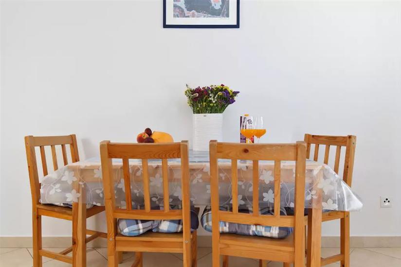 Apartment A1, for 4 persons