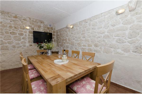 House K1, for 9 persons