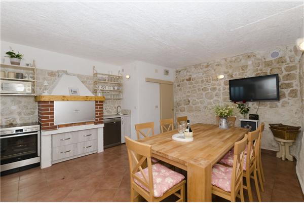 House K1, for 9 persons