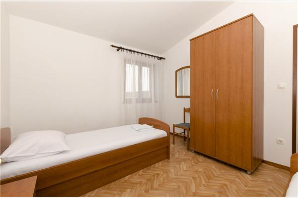 Apartment A2, for 4 persons