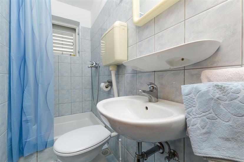 Apartment A2, for 4 persons