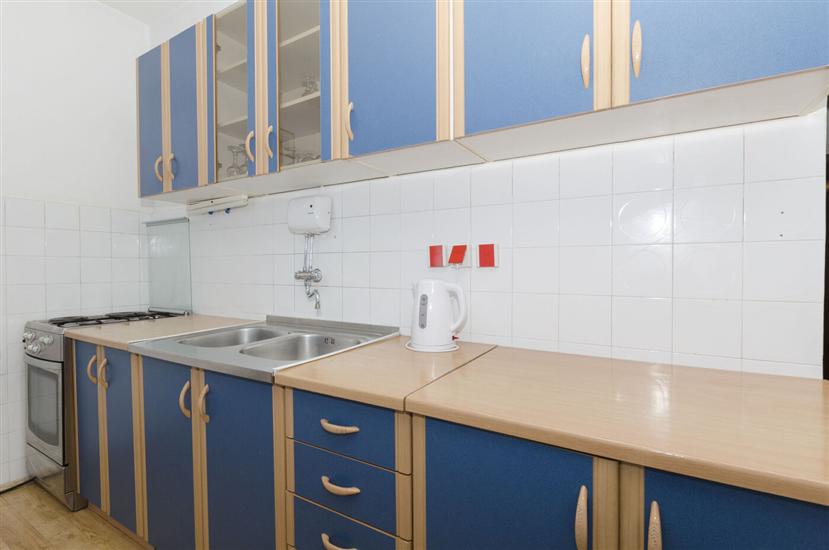 Apartment A1, for 5 persons