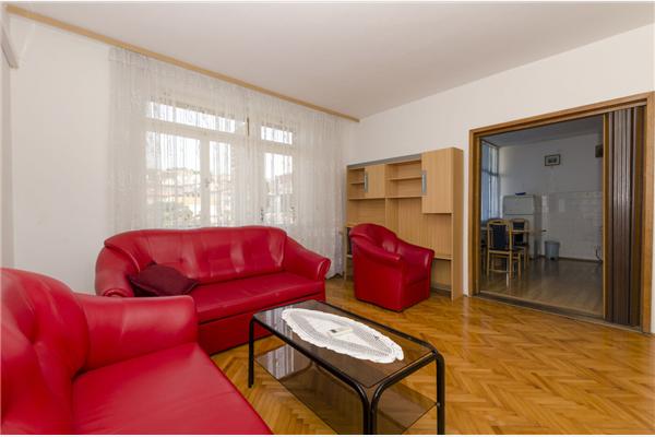 Apartment A1, for 5 persons