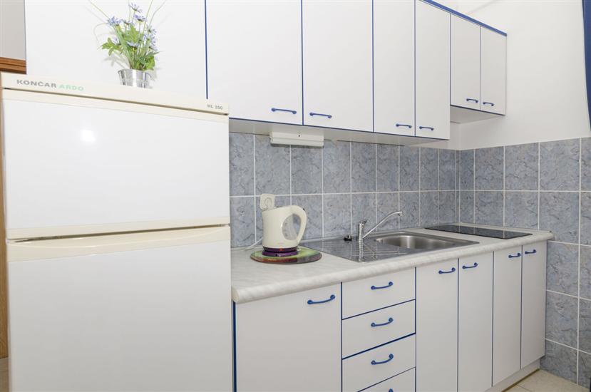 Apartment A1, for 5 persons