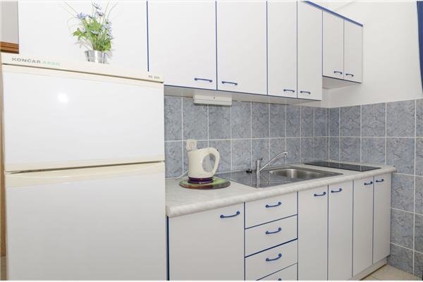 Apartment A1, for 5 persons