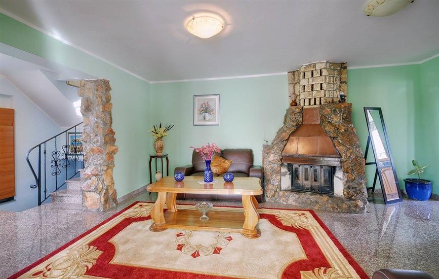 House K1, for 10 persons