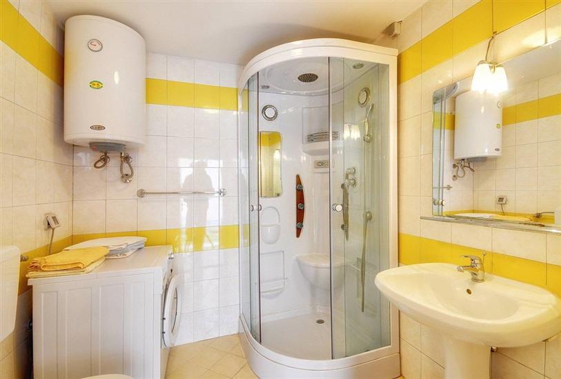 House K1, for 10 persons