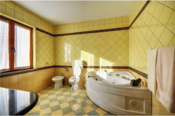 House K1, for 10 persons