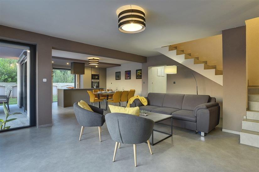 House K1, for 10 persons