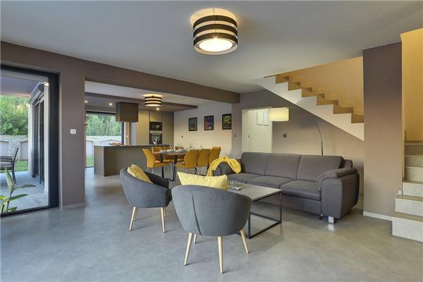 House K1, for 10 persons