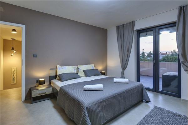 House K1, for 10 persons