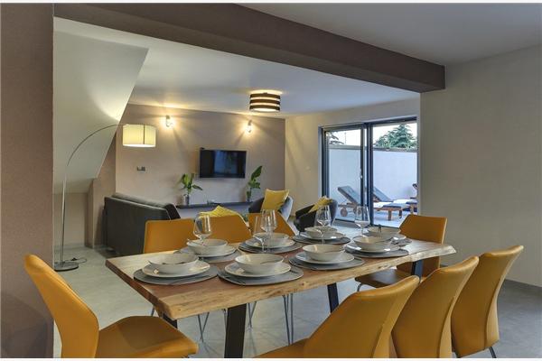 House K1, for 10 persons