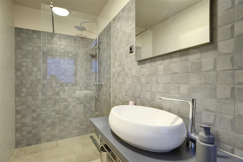 House K1, for 10 persons