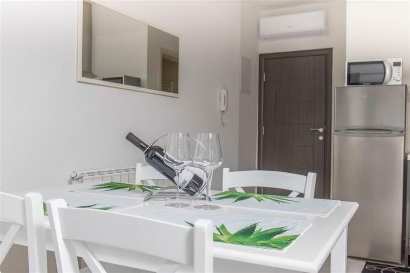 Apartment A6, for 4 persons