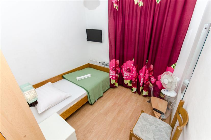 Room S11, for 1 persons