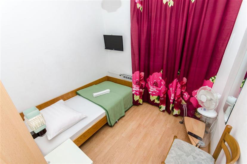 Room S11, for 1 persons