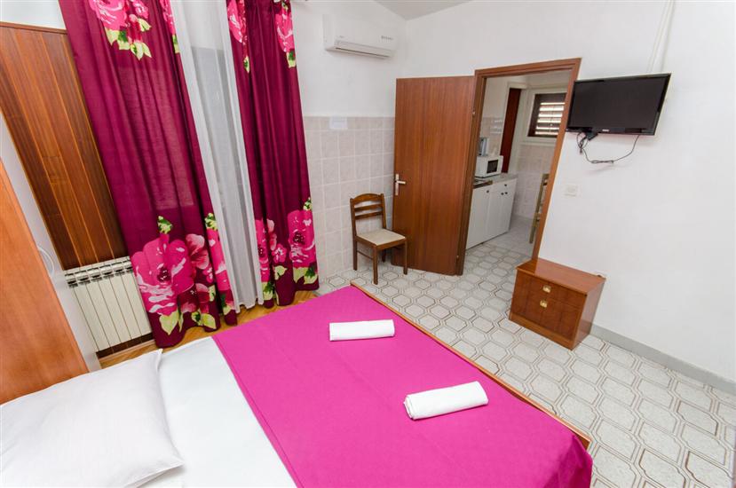 Apartment A15, for 2 persons