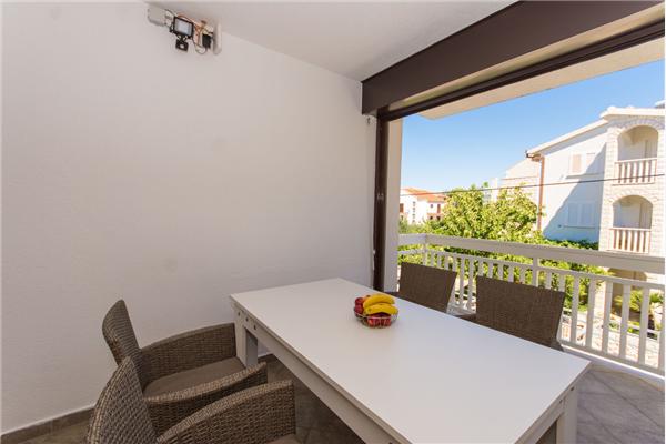 Apartman A4, na 3 osebe