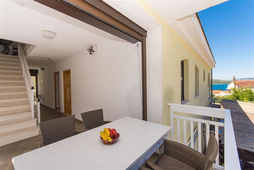 Apartman A4, na 3 osebe