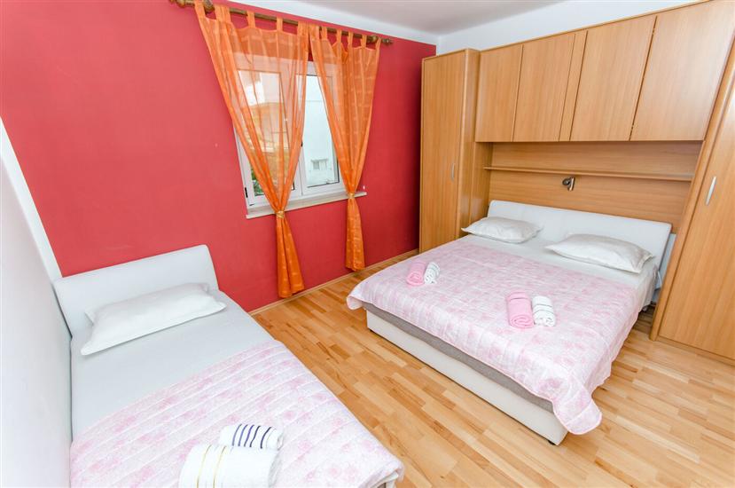 Apartment A2, for 4 persons