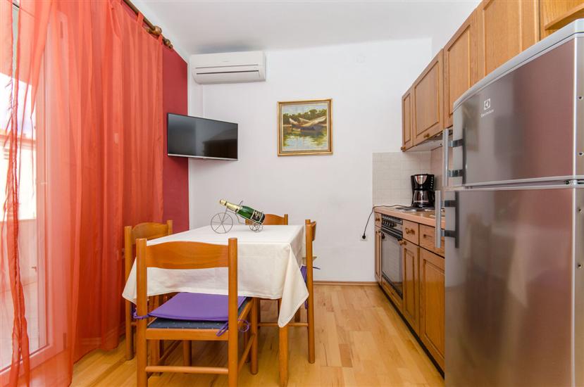 Apartment A2, for 4 persons