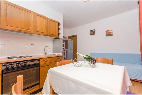 Apartment A2, for 4 persons