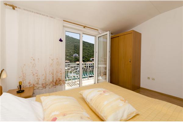 Apartment A1, for 4 persons