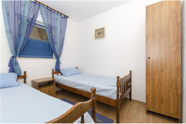 Apartment A2, for 4 persons