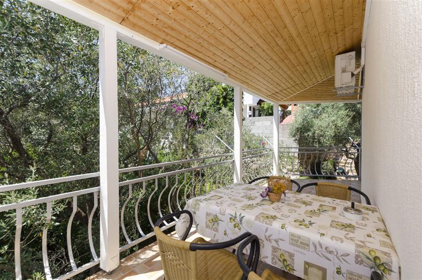 Apartment A2, for 4 persons